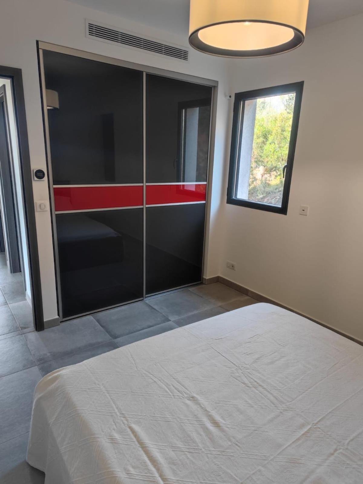 Bel Appartement Spacieux A Porto-Vecchio, 10Min A Pieds Du Centre Ville Buitenkant foto
