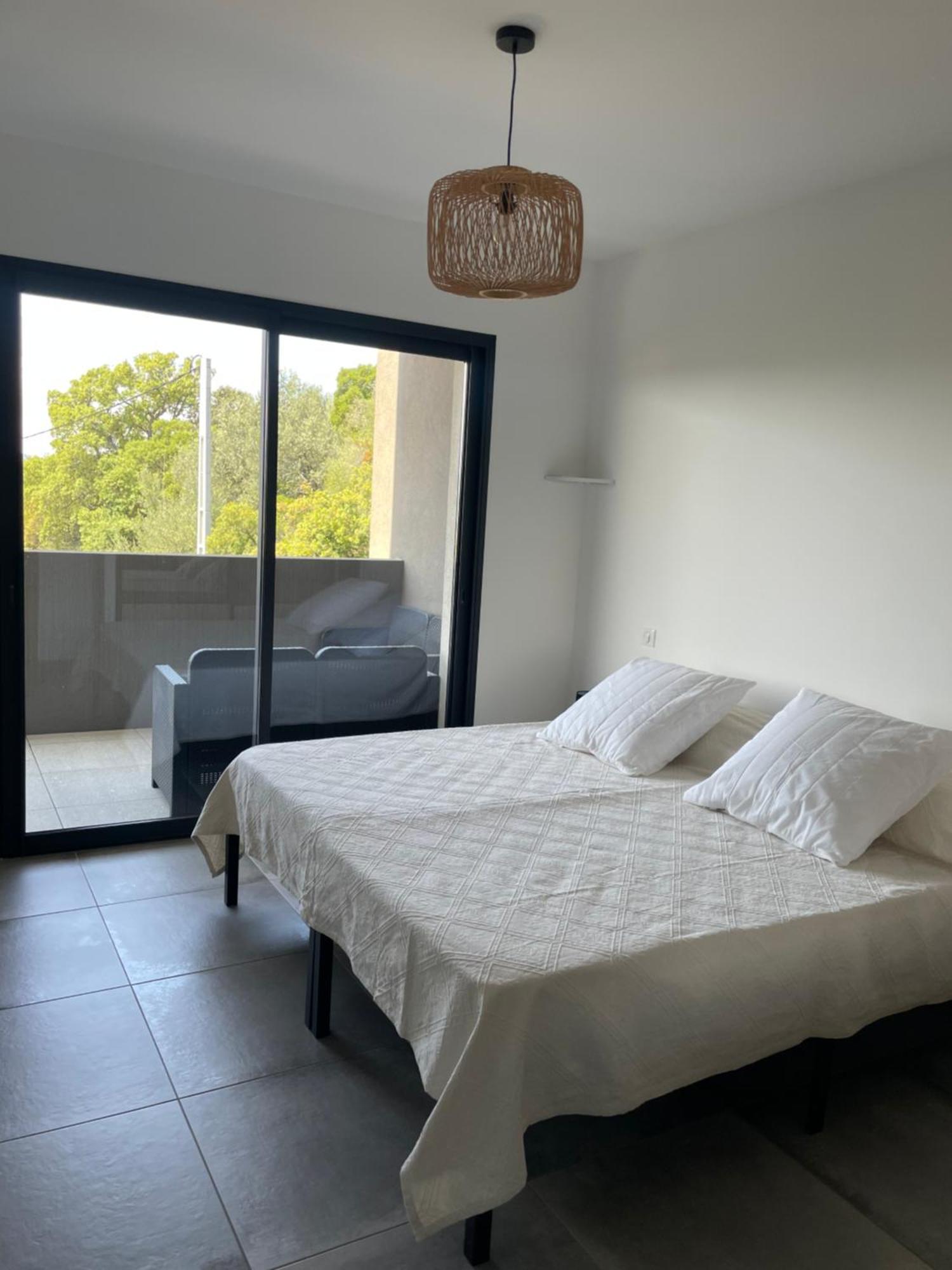 Bel Appartement Spacieux A Porto-Vecchio, 10Min A Pieds Du Centre Ville Buitenkant foto